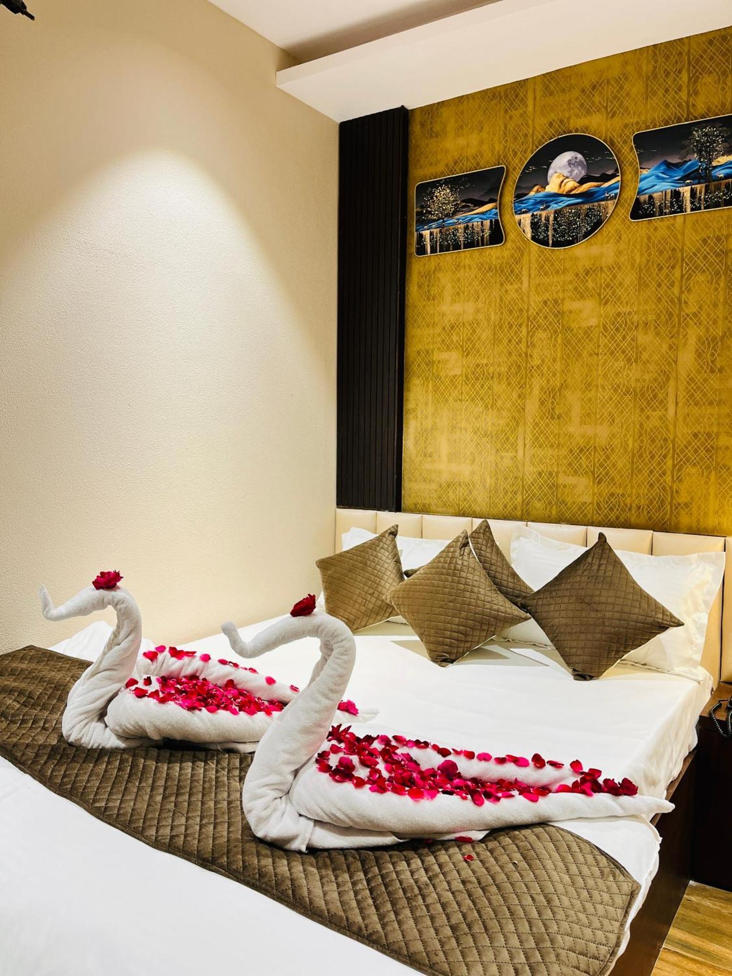 Shubh Laxmi Residence Ajmer Ngoại thất bức ảnh