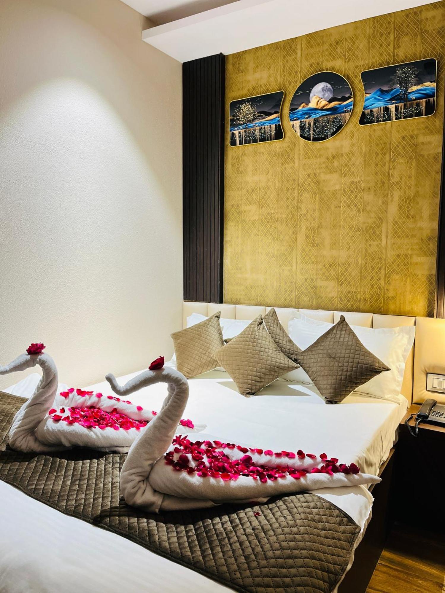 Shubh Laxmi Residence Ajmer Ngoại thất bức ảnh